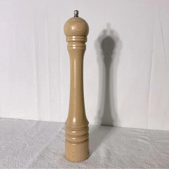 Vintage Trudeau 16” Blonde Wood Pepper Grinder Pepper Mill - Picture 6 of 14